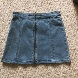 denim jean zip up mini skirt